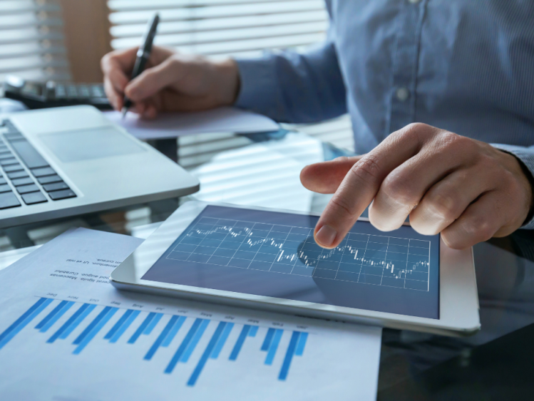 The Difference Between Learning Analytics and Practicing With Real Data